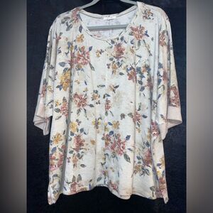 Maurices 3/4 Length Cream/Floral Color Light Sweater-Women’s size large